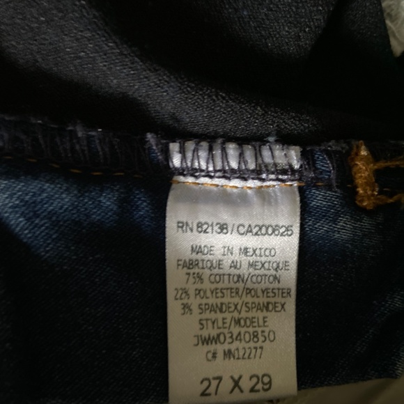 Guess Ladies Jeans - Picture 3 of 4